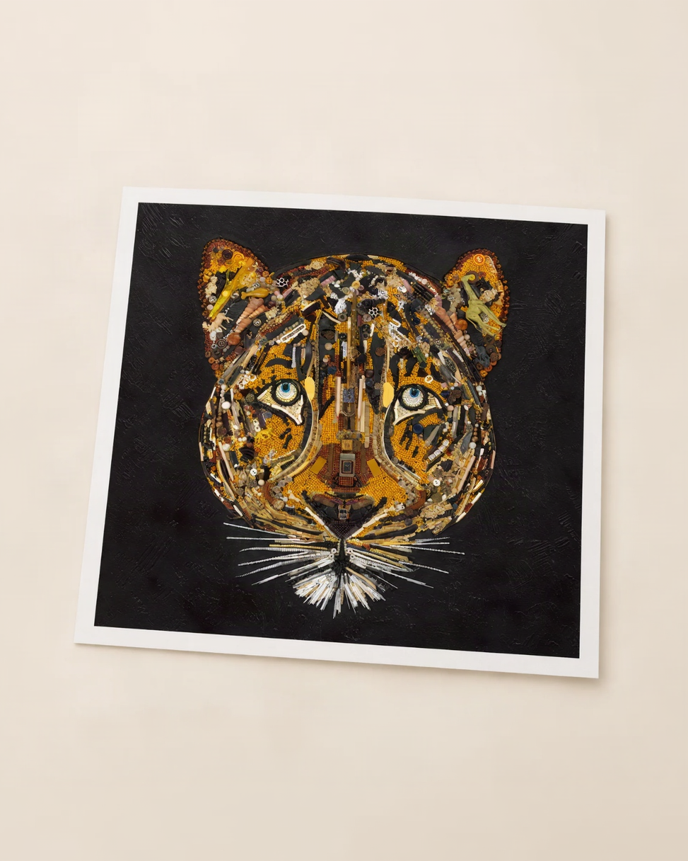 LEOPARD IN GOLD