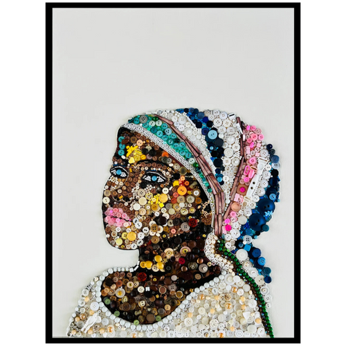Duurzaam kunstwerk van duizenden plastic restmaterialen, African Girl. Limited Edition print op canvas in een prachtige zwarte baklijst.