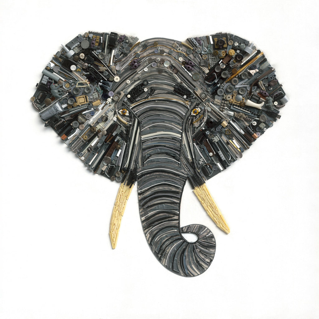 Duurzaam kunstwerk van duizenden stukjes plastic restafval – The Elephant Limited Edition print in rustige kleuren 
